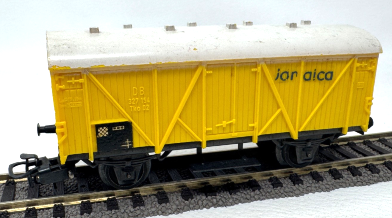 Märklin H0 gedeckter Güterwagen "Jamaica" DB 327 154 - Tko 02 - H0 HO 1:87