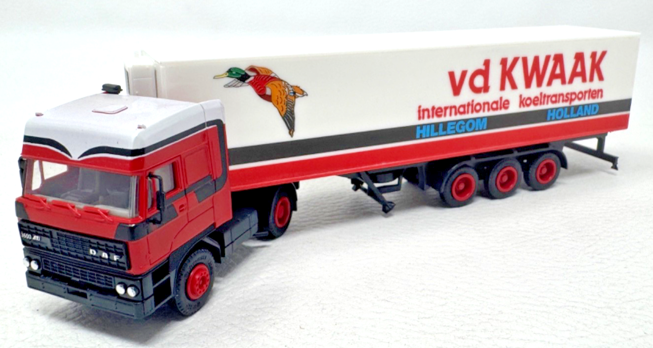 Herpa H0 DAF 3600 ATI Kühlsattelzug “vd Kwaak Hillegom Holland” - H0 HO 1:87