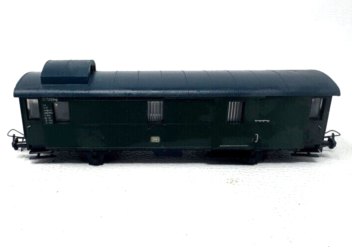 Piko Gepäckwagen Packwagen 117 530 Reg - DB - 1:87 H0 HO - ohne Achsen