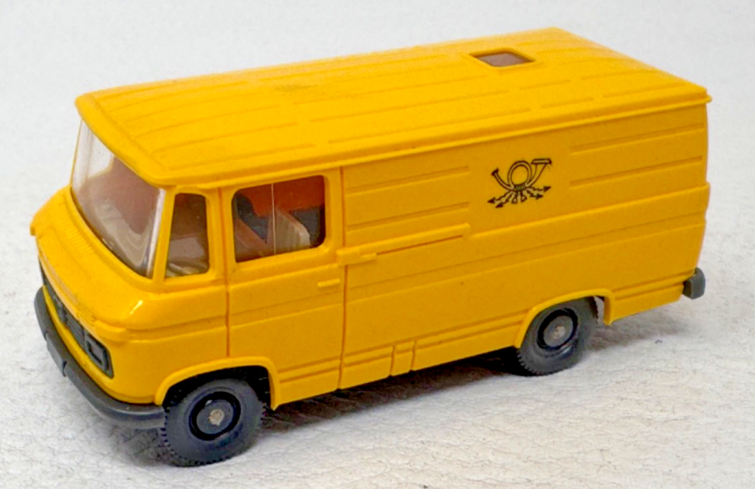 Wiking 270 H0 Mercedes MB L 406 Kasten gelb "Deutsche Post" - H0 HO 1:87