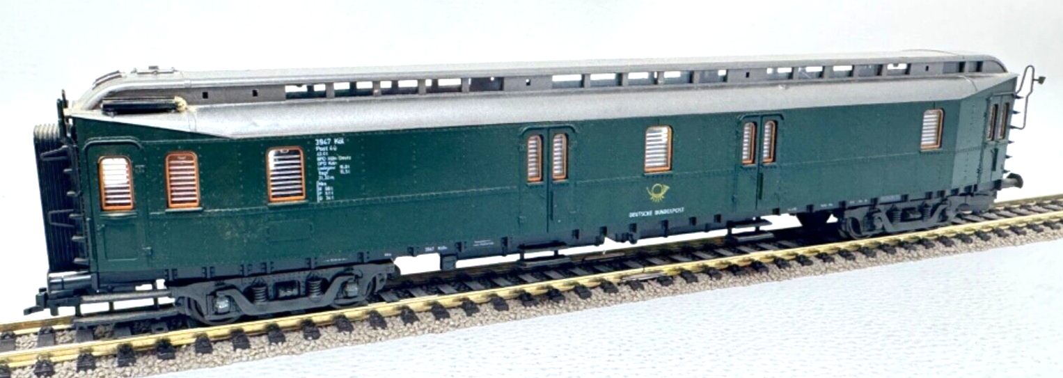 Roco 4293 Postwagen DBP Hechtwagen 3947 Köl - grün - Post 4ü - NEM - HO H0 1:87
