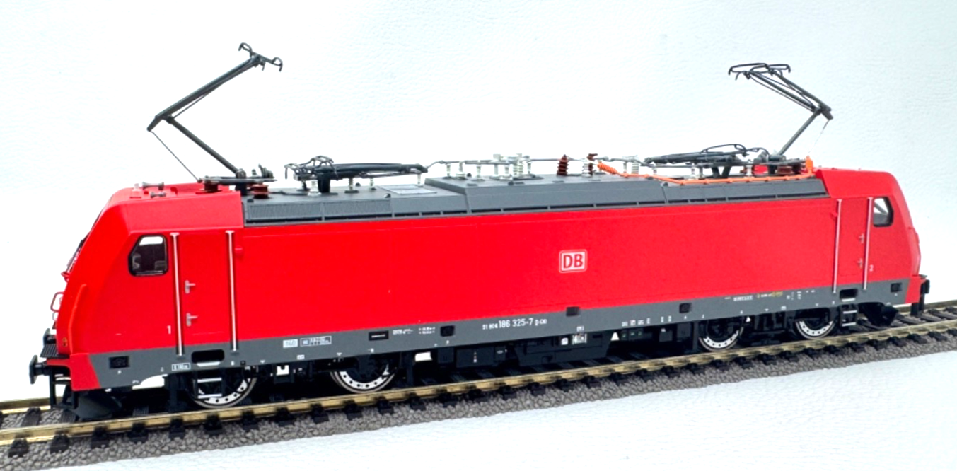 Brawa 43928 E-lok BR 186 325-7 - Traxx Elektrolokomotive DB - 1:87 HO H0 OVP