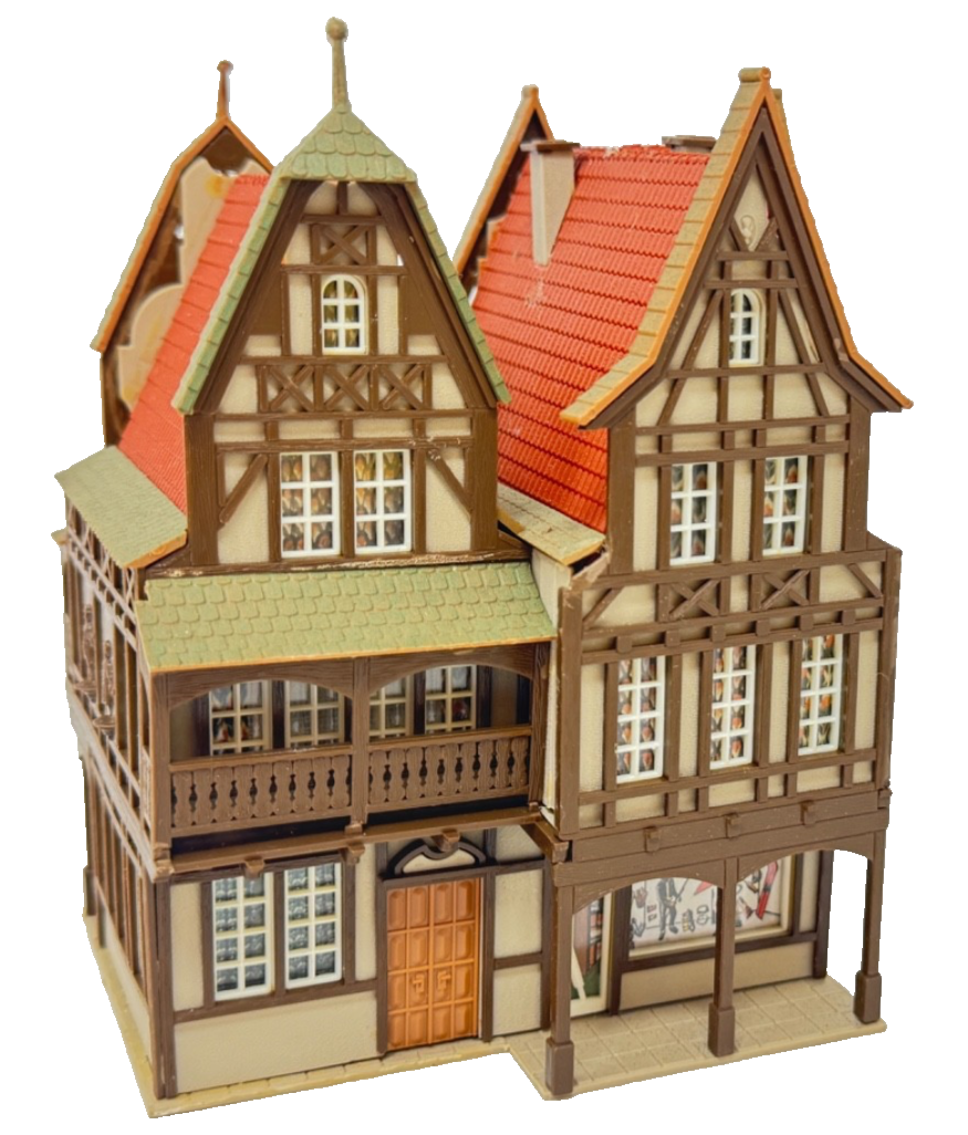 Vollmer 19590 H0 Fachwerkhaus mit Geschäft ca. 11,7 x 10 x 13,5 cm - H0 HO 1:87