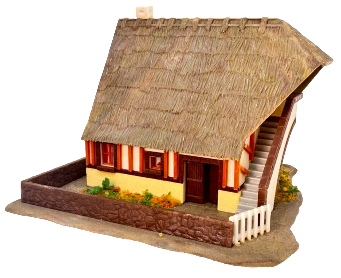 Faller H0 279 Gebäude Wohnhaus Friesenhaus ca. 12,5 x 12 x 8,7 cm HO H0 1:87