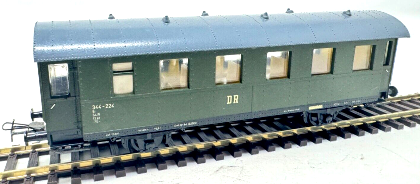 Piko Personenwagen 344-224 Bi 54 PI - DR - grün - weiße Schrift - H0 HO 1:87