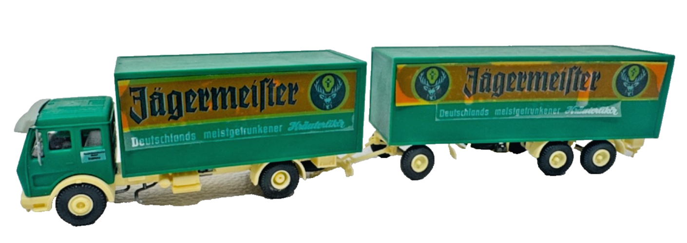 Kibri H0 10170 Mercedes Kofferhängerzug - Jägermeister gebaut - H0 HO 1:87