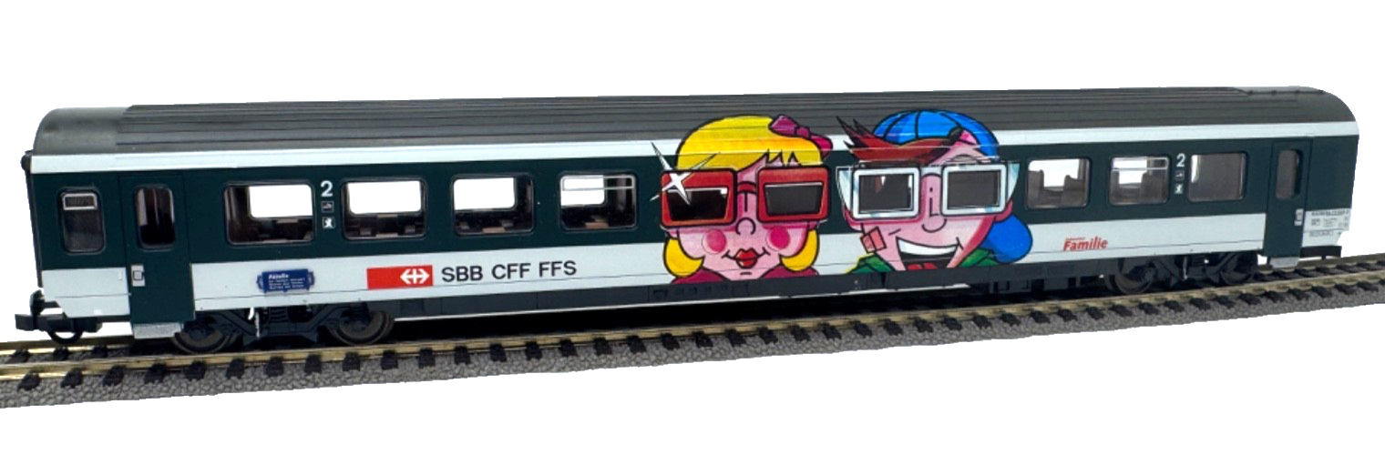 Roco 44889 H0 Familienwagen Personenwagen 84-73 004-0 - SBB CFF FFS - H0 HO 1:87