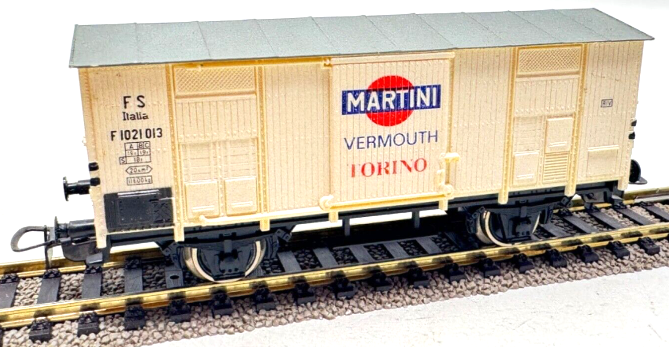 Piko Gedeckter Güterwagen "Martini Vermouth"  FS Italia F 1021 013 - H0 HO 1:87