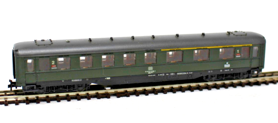Roco N 02256A Personenwagen 1./2. Klasse 51 80 38-40 130-4  DB - N  1:160