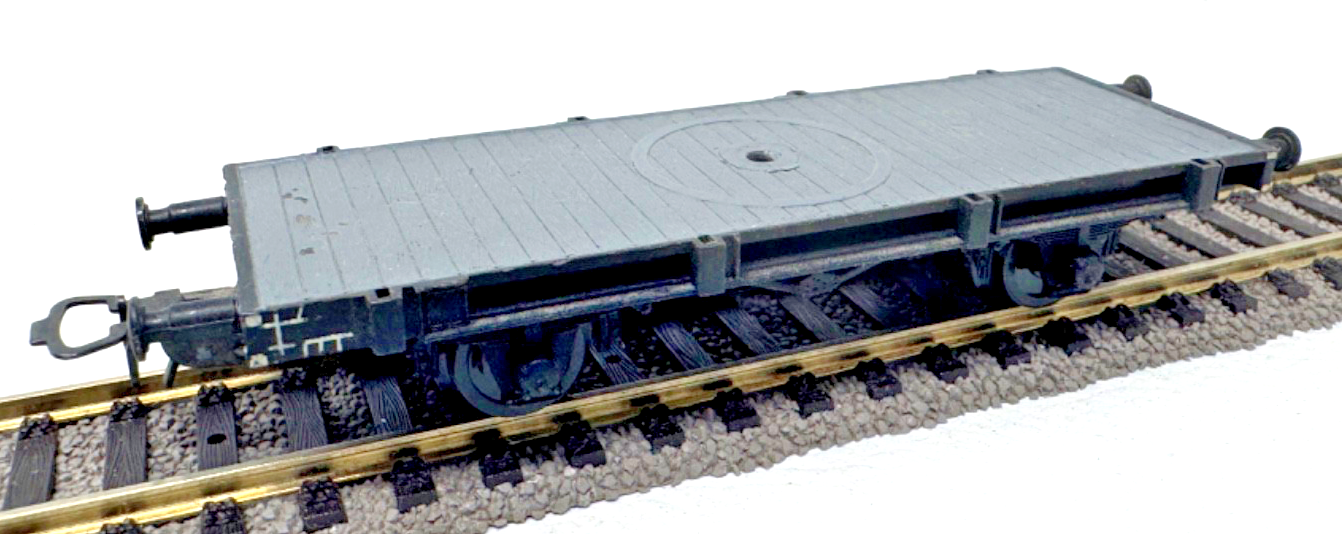 Märklin H0 Flachwagen mit grauer Ladefläche - 1:87 HO H0