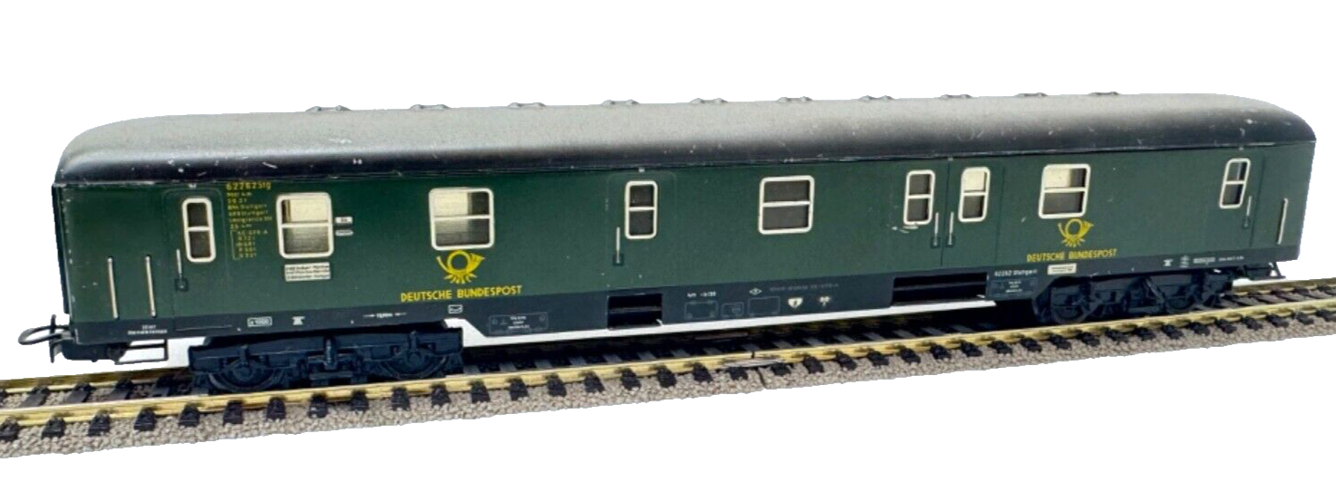 Märklin 4047 Reisezugwagen 62262 Stg - Post 4m DB - HO H0 1:87