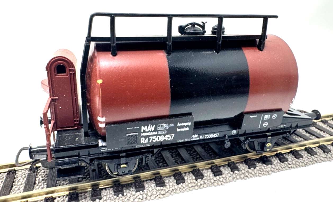 Piko Kesselwagen mit Bremserhaus - 7508457 - MAV Hungaria - HO H0 1:87 Piko Kesselwagen mit Bremserhaus - 7508457 - MAV Hungaria - HO H0 1:87