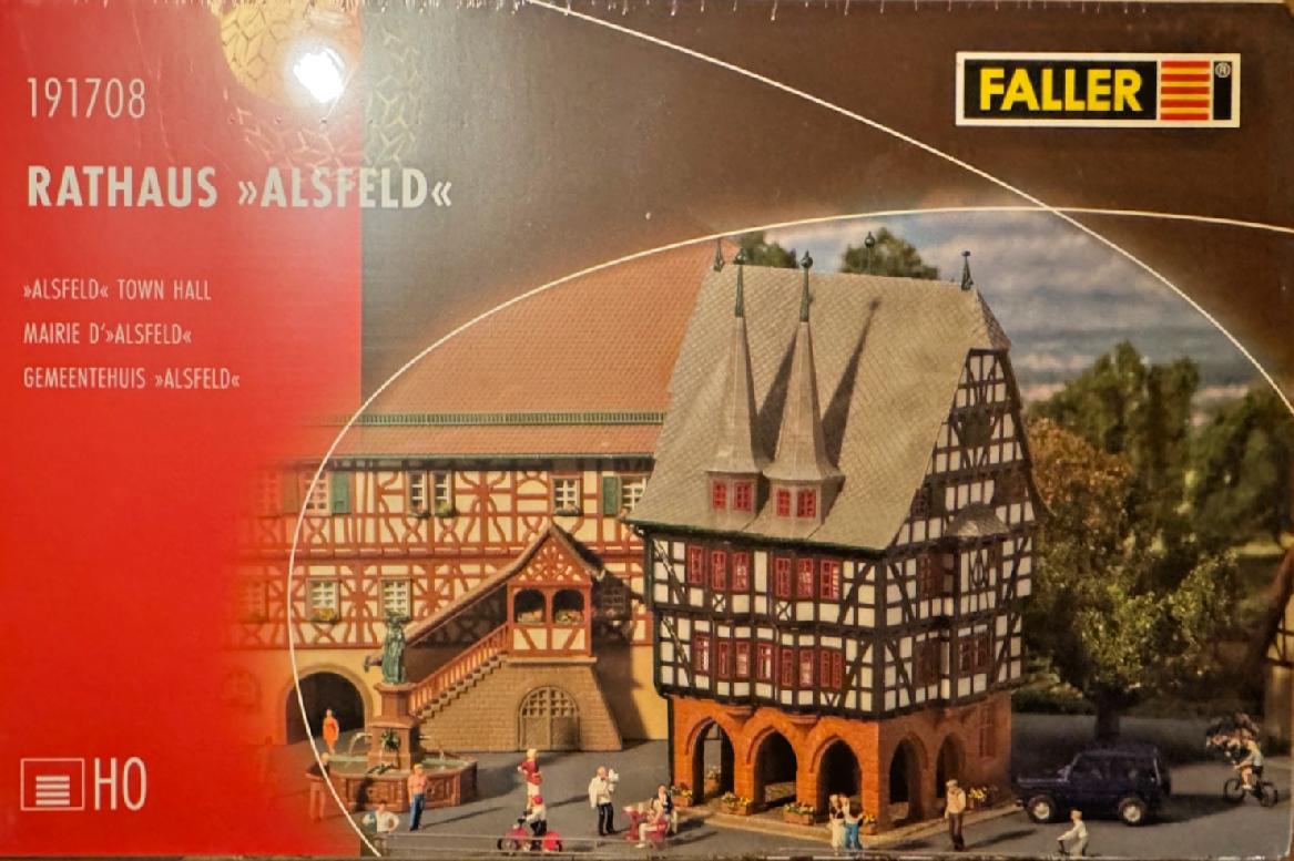 Faller H0 191708 Rathaus Alsfeld - Fachwerkhaus - HO H0 1:87 NEU / OVP Faller H0 191708 Rathaus Alsfeld - Fachwerkhaus - HO H0 1:87 NEU / OVP