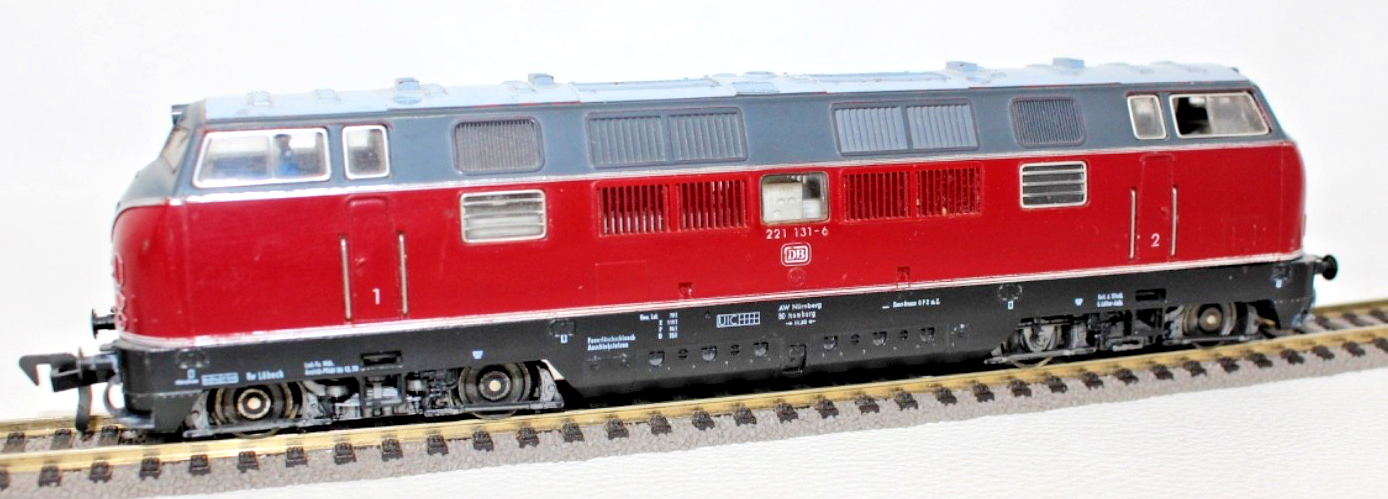 Fleischmann 1384 H0 Diesellok BR 221 131-6 DB - rot - H0 1:87