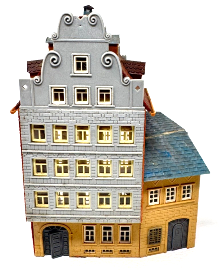 Faller H0 B-924 Altstadtblock 2-teilig - H0 HO 1:87 Faller H0 B-924 Altstadtblock 2-teilig - H0 HO 1:87