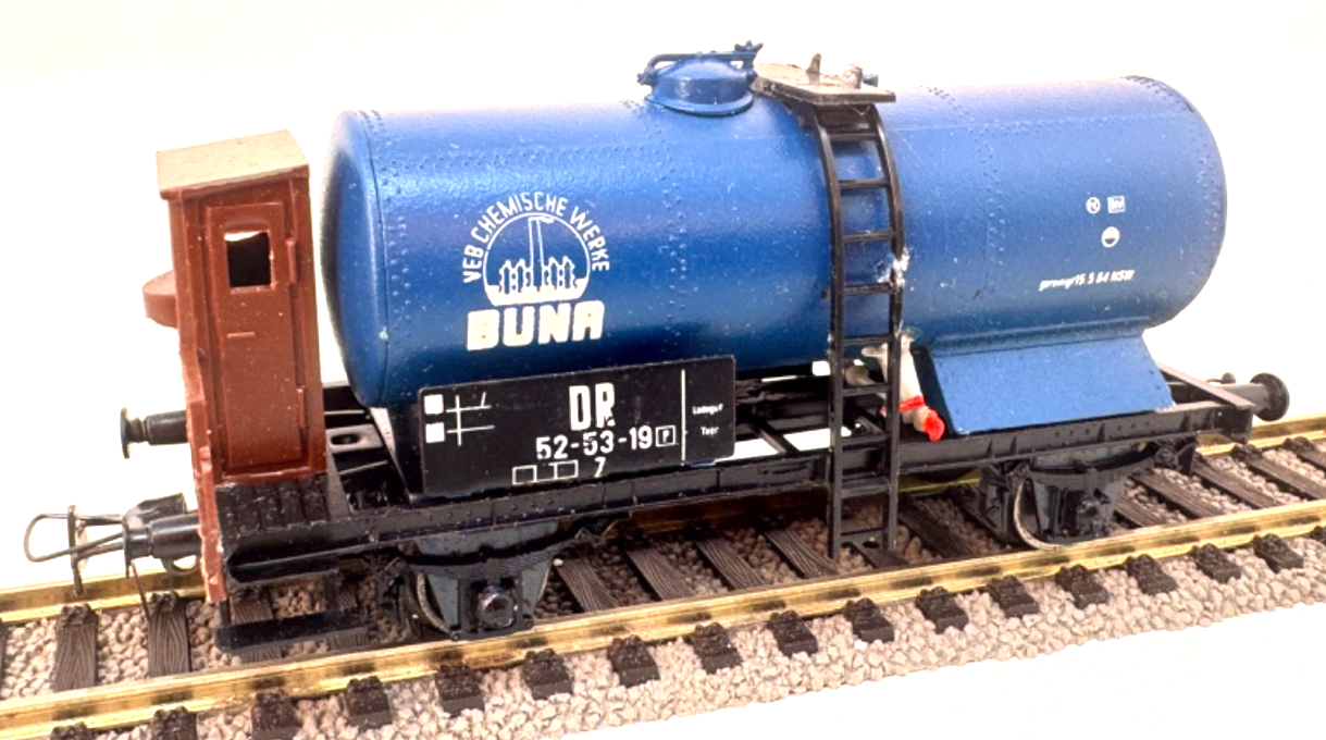 Schicht Prefo 426/110 BUNA Kesselwagen 52-53-19 DR - 1:87 H0 HO