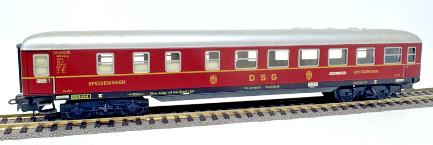 Märklin H0 4024 Speisewagen DSG der DB 001001 Blech rot  - H0 HO 1:87