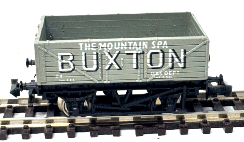 Lima offener Güterwagen "The Mountain Spa Buxton" - 1:160 N Lima offener Güterwagen "The Mountain Spa Buxton" - 1:160 N