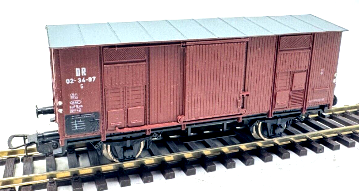 Piko H0 5/6448 Gedeckter Güterwagen 02-34-97 - DR - braun - 1:87 H0 HO