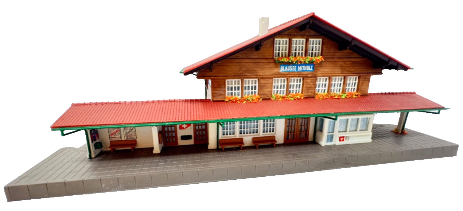 Kibri 39508 H0 Station Bahnhof Blausee Mitholz ca. 33 x 12,4 x 11,2 - H0 HO 1:87 Kibri 39508 H0 Station Bahnhof Blausee Mitholz ca. 33 x 12,4 x 11,2 - H0 HO 1:87