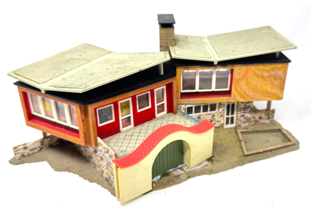 Faller H0 B-271 Villa im Tessin ca. 21,5 x 14 x 8,5 cm H0 HO 1:87 Faller H0 B-271 Villa im Tessin ca. 21,5 x 14 x 8,5 cm H0 HO 1:87