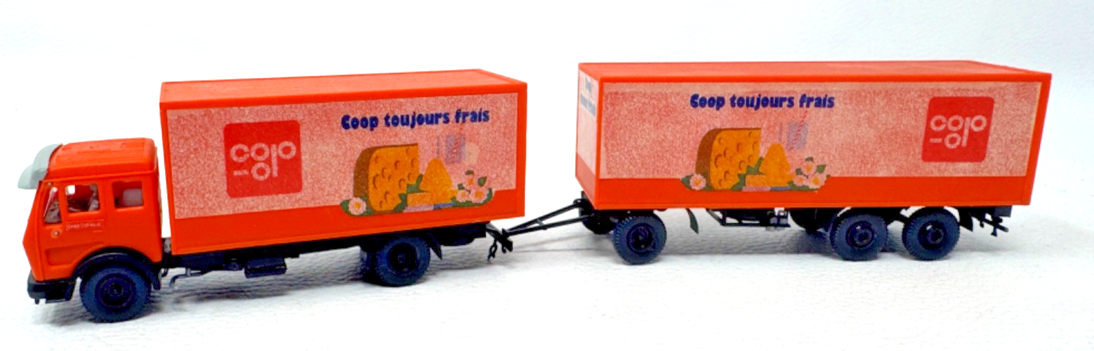 Kibri 10172 Mercedes Benz Koffer-Hängerzug „COOP“ orange - HO H0 1:87