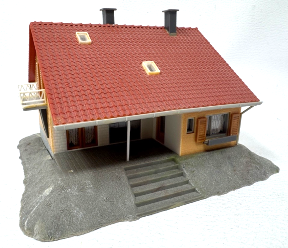 Faller H0 248? Einfamilienhaus Haus ca. 12,7 x 11,9 x 8 cm  HO H0 1:87 Faller H0 248? Einfamilienhaus Haus ca. 12,7 x 11,9 x 8 cm  HO H0 1:87