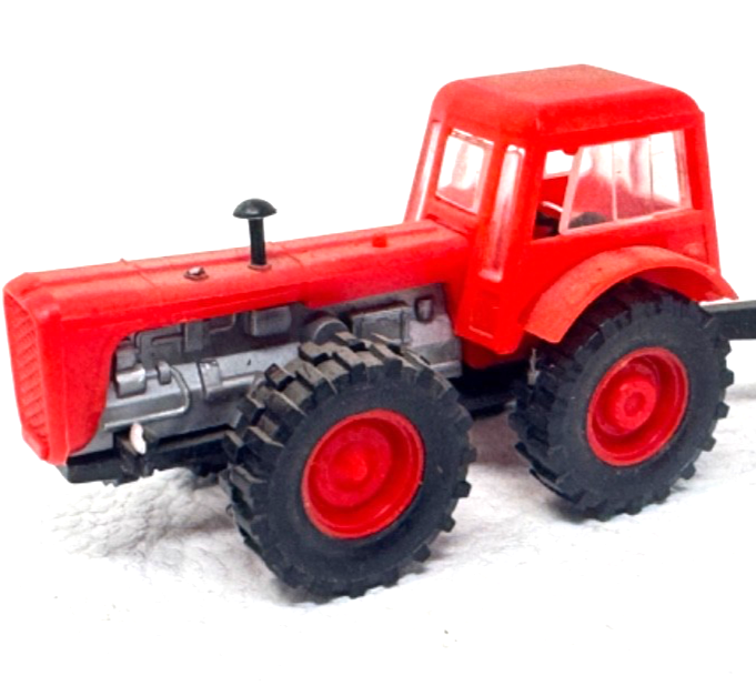 ESPEWE DDR MODELL Diesel - Traktor / Schlepper D 4 K - H0 HO 1:87 ESPEWE DDR MODELL Diesel - Traktor / Schlepper D 4 K - H0 HO 1:87