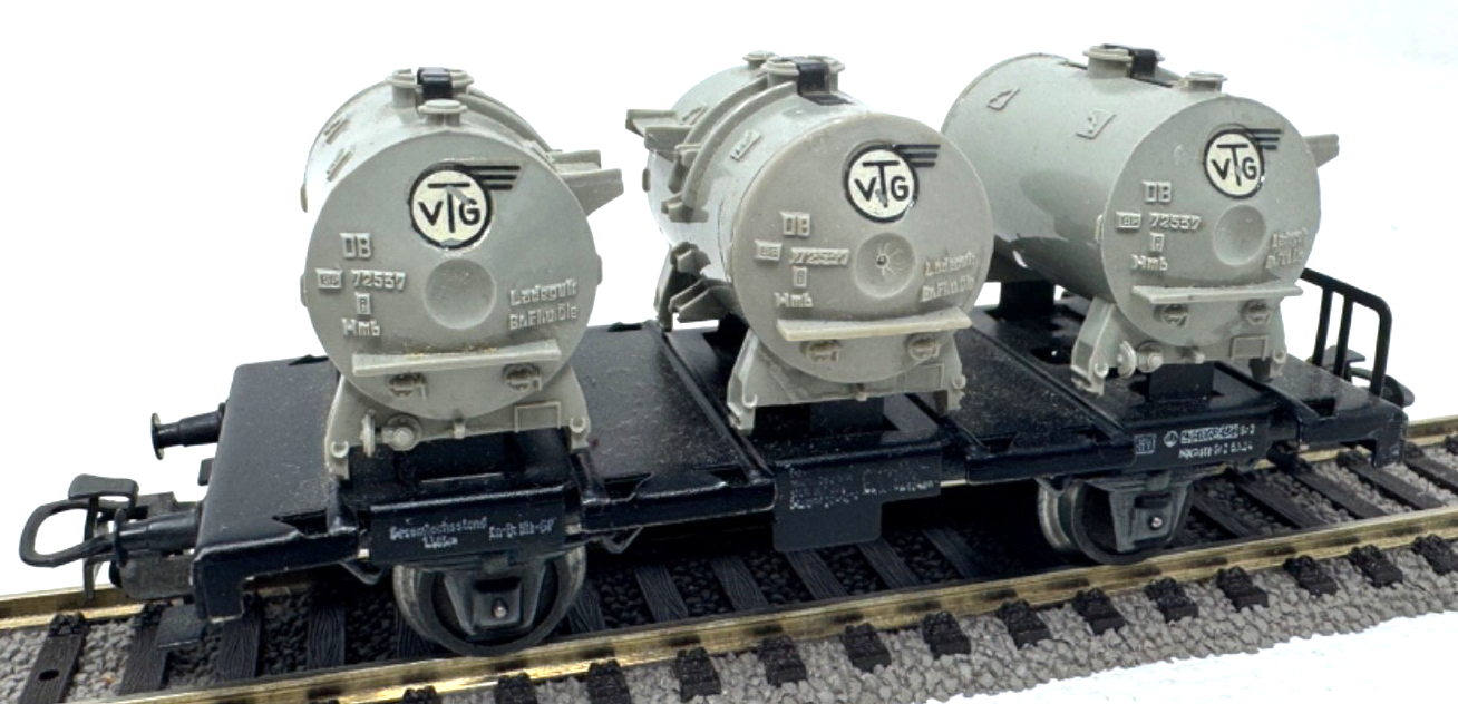 Märklin H0 4520 Behältertragwagen mit 3 VTG Behältern - 014084 DB - H0 HO 1:87