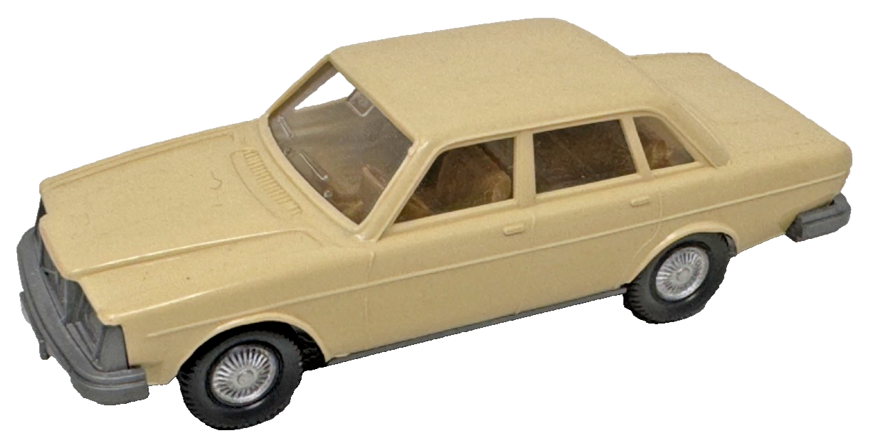 Wiking H0 1:87 Volvo 264 - cremefarben - Berlin-W - H0 HO