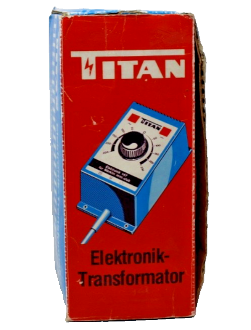 Titan Trafo 147 - Fahrregler 20 VA für Transformator 0-8 V (1A) / 10 V (1,2 A)