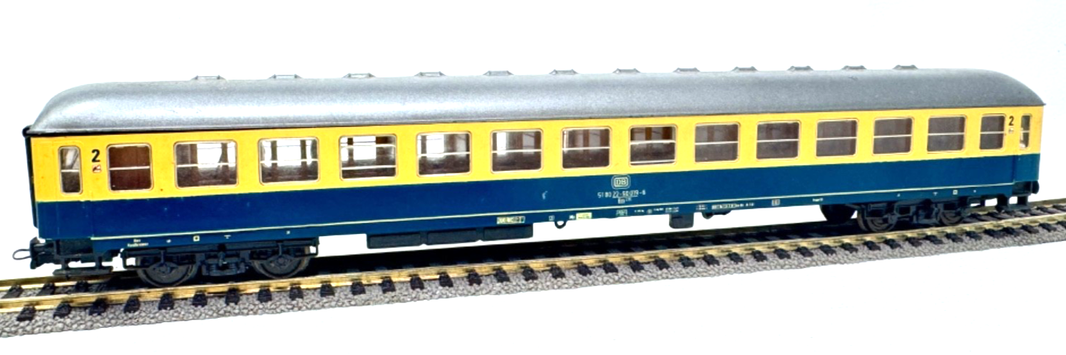 Roco H0 44746 Personenwagen Schnellzugwagen 2. Kl. 90 019-6 DB - NEM H0 HO 1:87