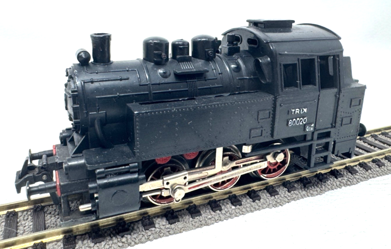Trix Express H0 Dampflok BR 80 020 H0 HO 1:87 Kleine Beschädigung