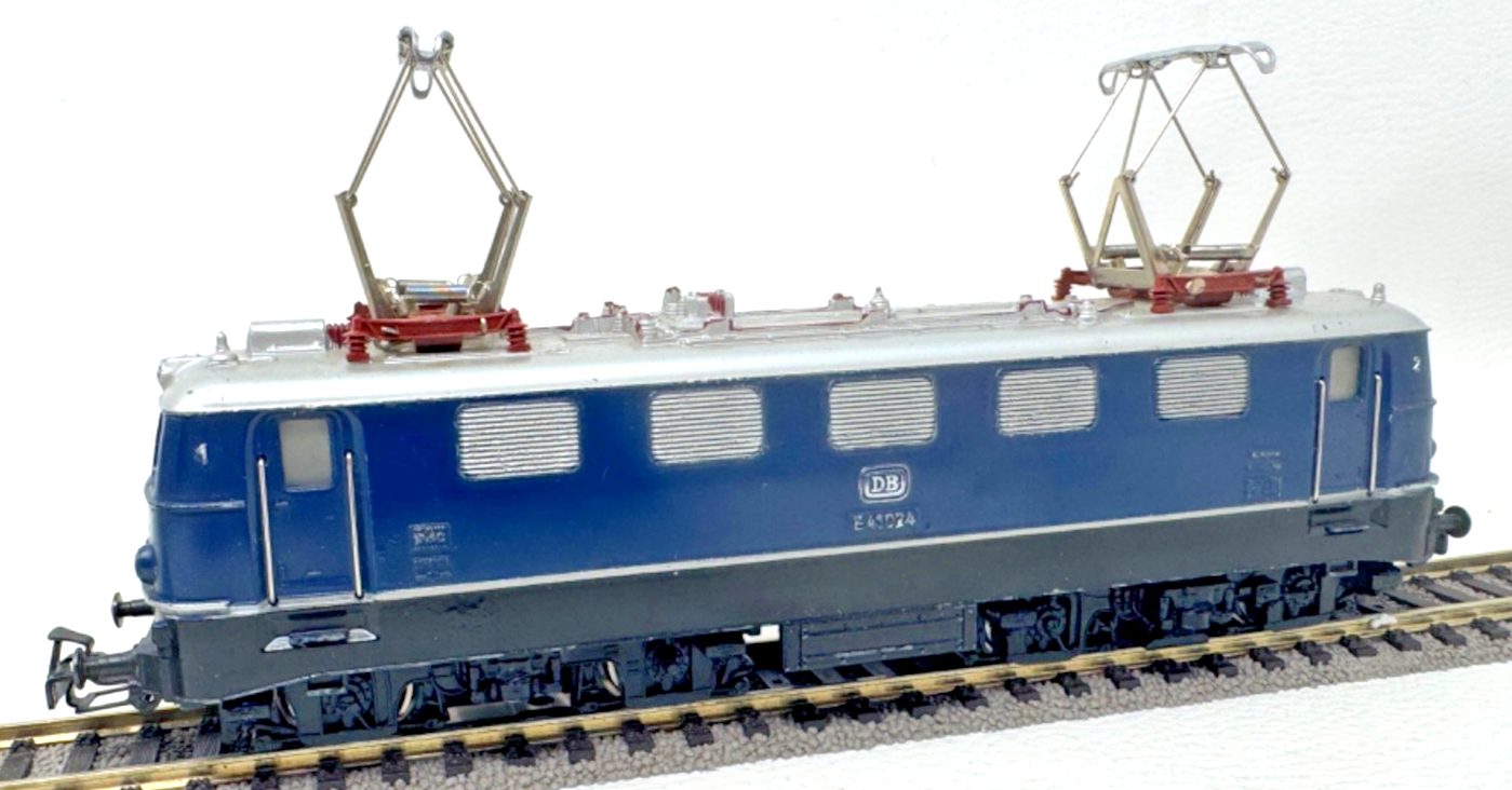 Märklin H0 3034 Märklin E-Lok E 41024 - blau / silber - DB - HO H0 1:87