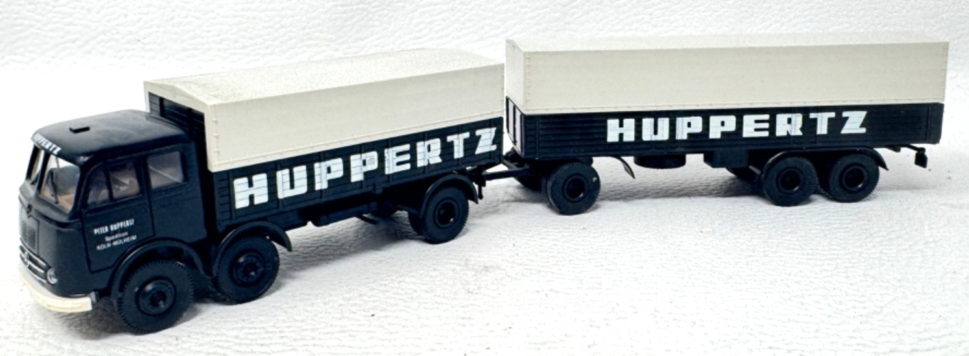 Brekina 1:87 - 7526 Hängerzug "Peter Huppertz" - 1:87 H0 HO