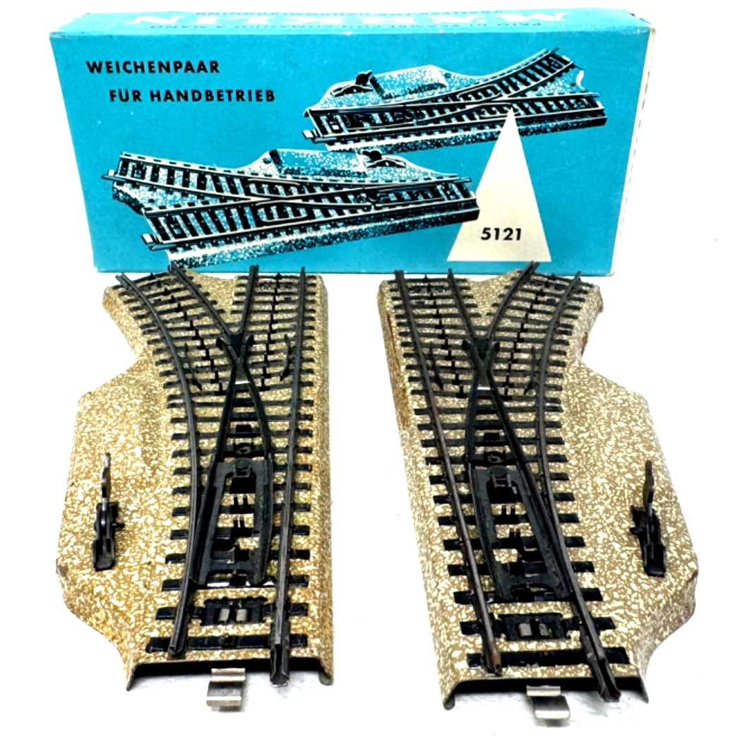 Märklin H0 5121 Weichenpaar für Handbetrieb  M-Gleis HO H0 1:87 in OVP