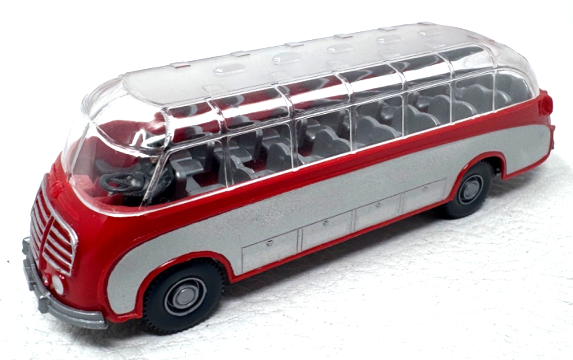 Wiking H0 73 Reisebus Setra mit Fahrer - rot silber - HO H0 1:87