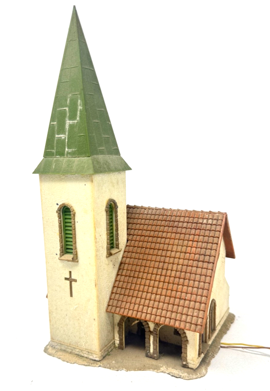 Faller H0 239/BE - Kirche mit Glockenwerk ca. 11,5 x 11 x 20,7 cm  H0 HO 1:87