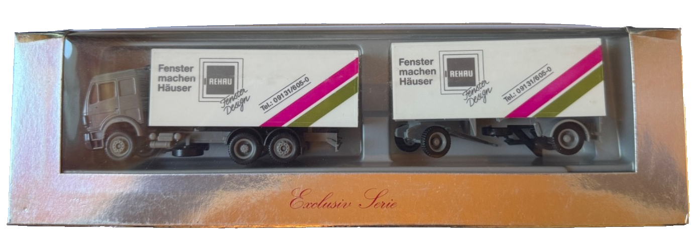 herpa Mercedes-Benz NG 80 Koffer-Hängerzug "Rehau Fenster" - 1:87 H0 HO in OVP