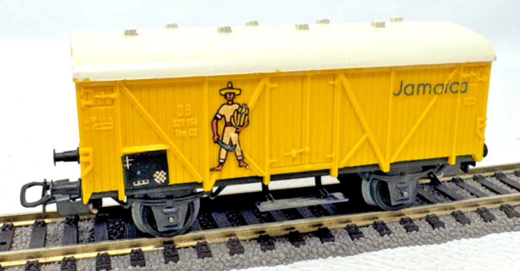 Märklin H0 4509 gedeckter Güterwagen "Jamaica" DB 327 154 - Tko 02 - H0 HO 1:87