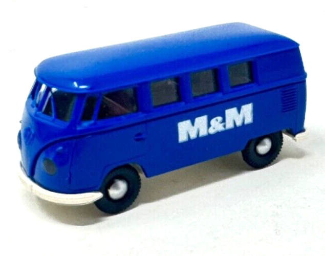 Brekina 1:87  VW Bus T1 - M & M - blau -  H0 HO