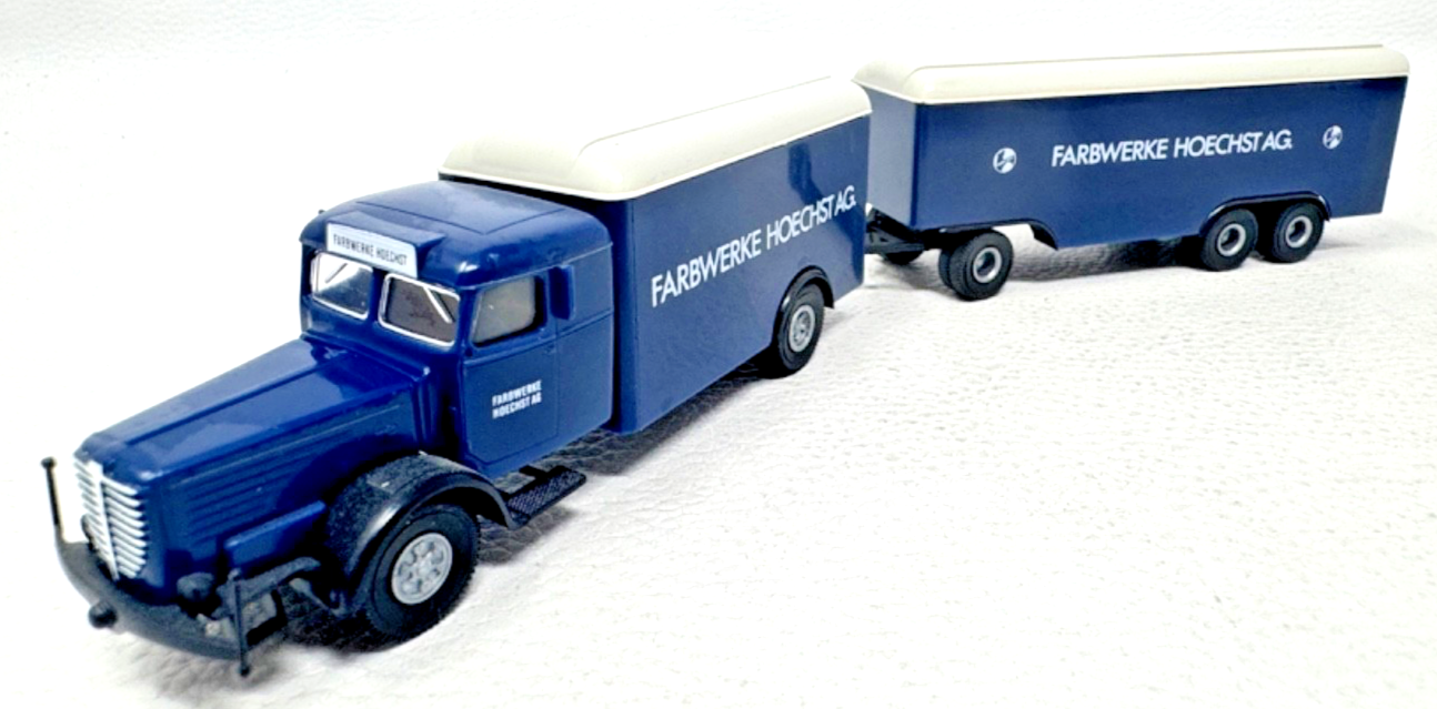 Brekina H0 Büssing 8000 Kofferhängerzug Farbwerke Höchst AG - 1:87 H0 HO