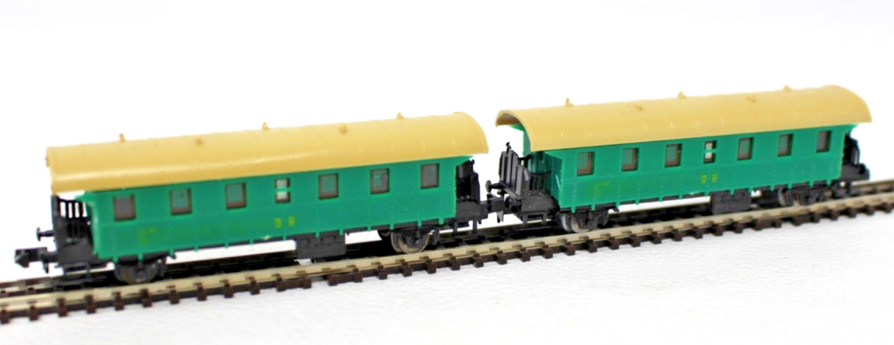 Piko N 2er Set Personenwagen 342-402 DR - N  1:160