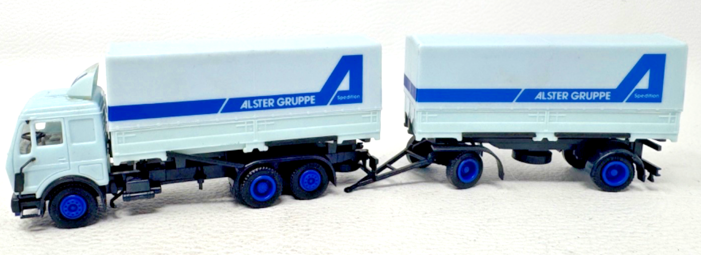 Herpa H0 Mercedes Hängerzug mit 2 Wechselbrücken - "Alster Gruppe" H0 H0 1:87