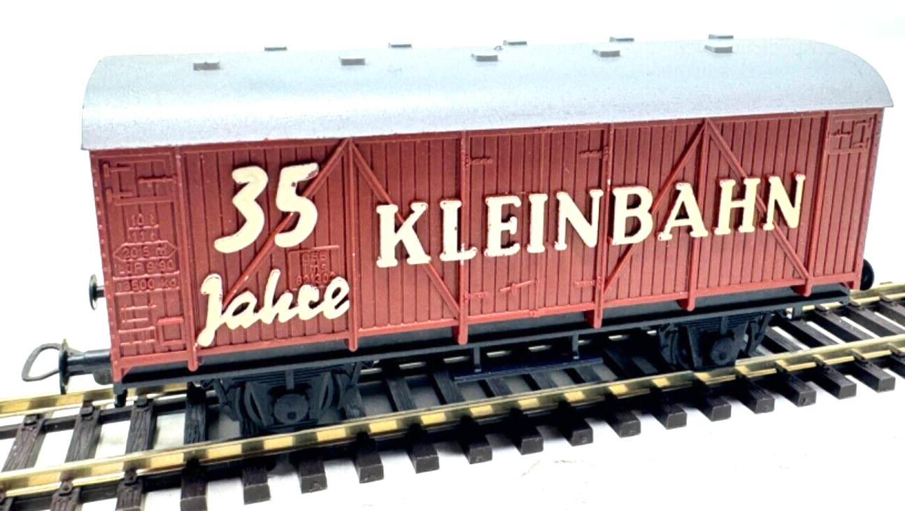 Kleinbahn Jubiläumswagen "35 Jahre Kleinbahn" - braun - H0 HO 1:87 Kleinbahn Jubiläumswagen "35 Jahre Kleinbahn" - braun - H0 HO 1:87