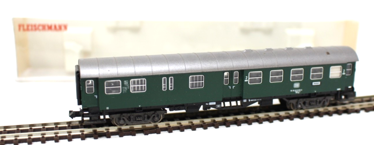 Fleischmann N 8127 K Personenwagen Umbauwagen 2. Klasse mit Gepäckabteil N 1:160